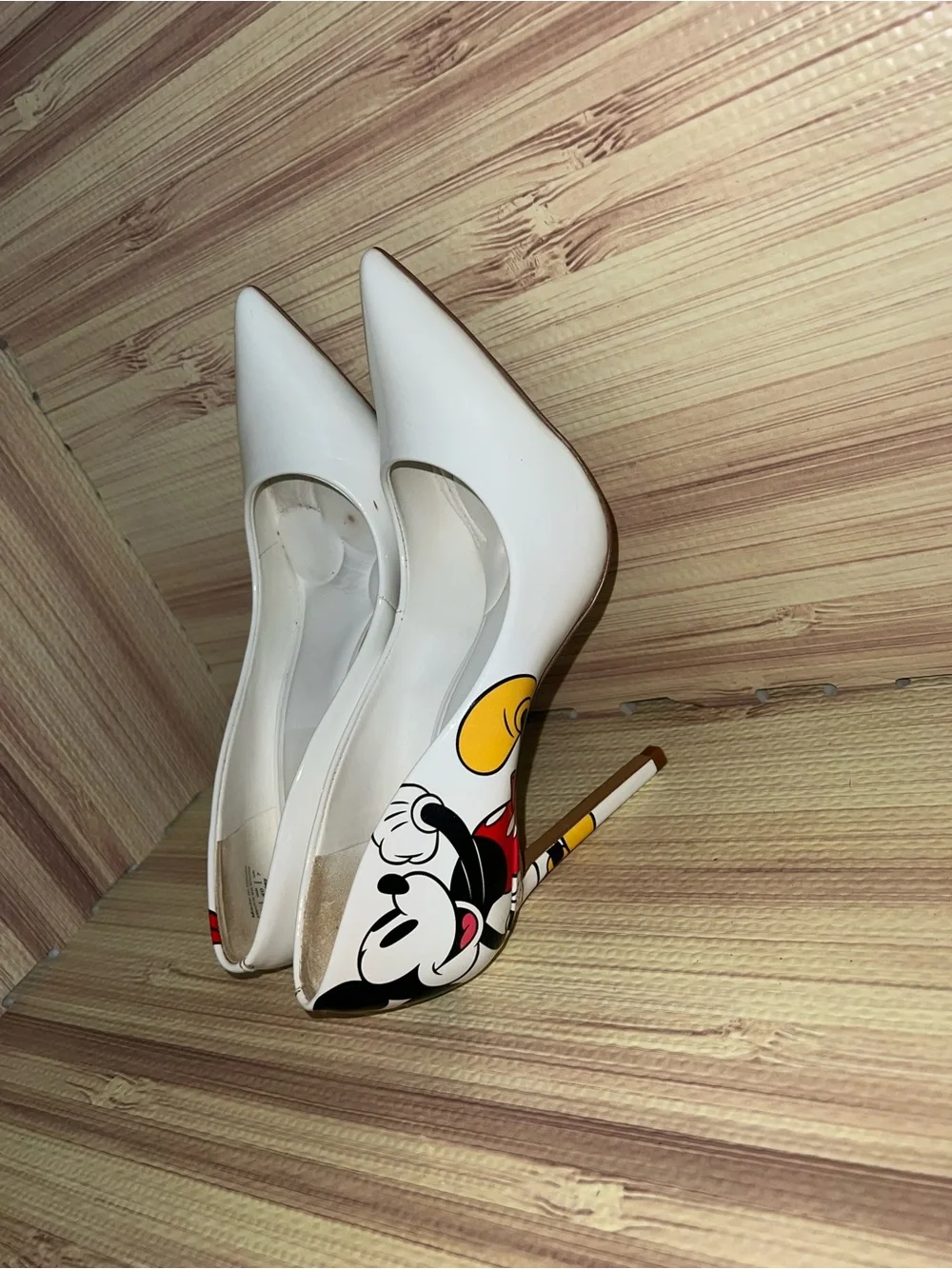 Womens Aldo Disney 100 Mickey & Minnie White Stiletto Heels Size 9 Usa (EU 40)
